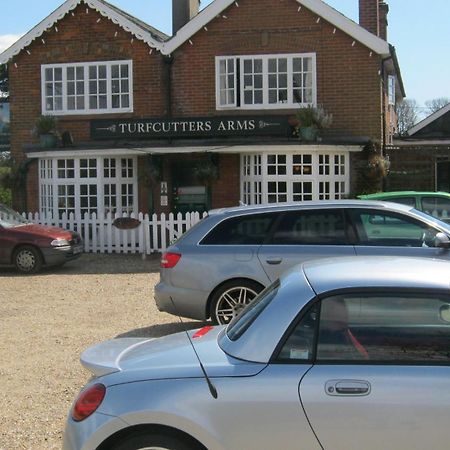 Hotel Turfcutters Arms Boldre Exterior foto